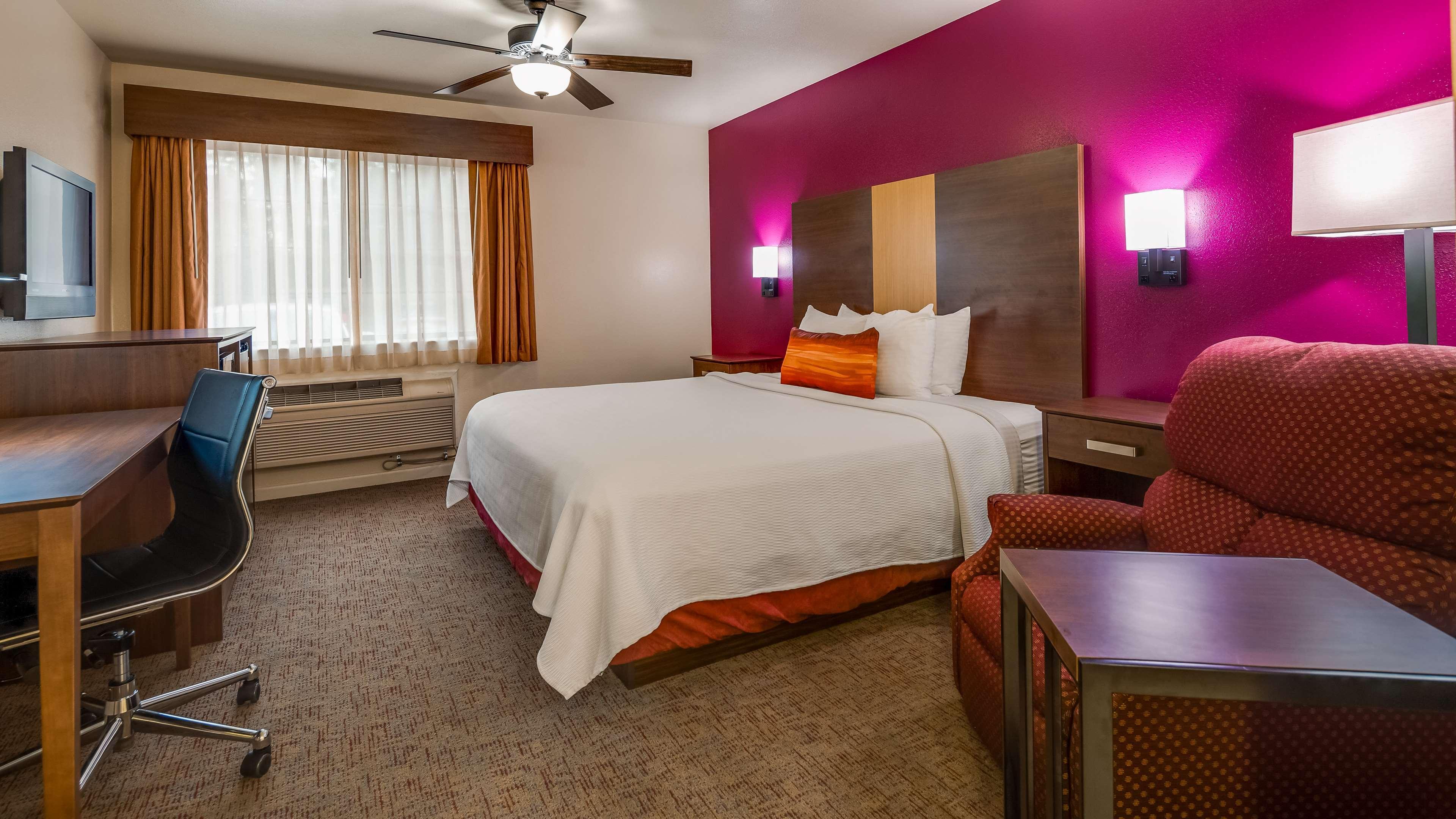Best Western Pineywoods Inn Atlanta Exterior photo