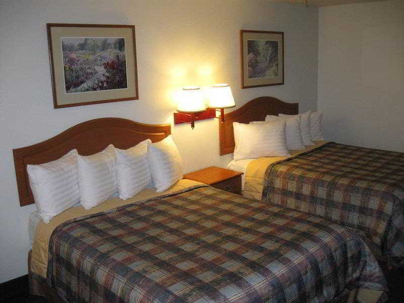 Best Western Pineywoods Inn Atlanta Exterior photo
